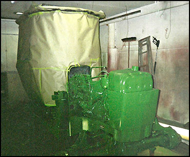Don's Tractor Restoration of John Deere Cab Tractor Before Restoration