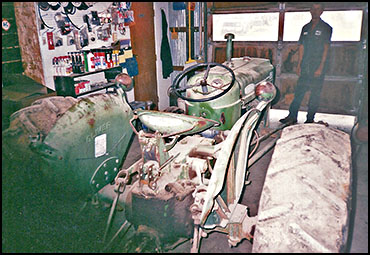 Don's Tractor Restoration of Oliver 550 Before Restoration