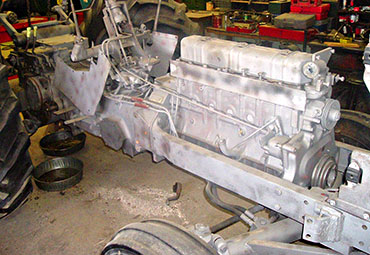 Don's Tractor Restoration of 656 International Harvester Before Restoration