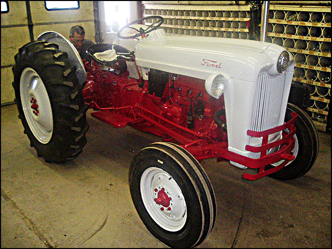 Don's Tractor Restoration of 1954 Ford NAA Fully Restored
